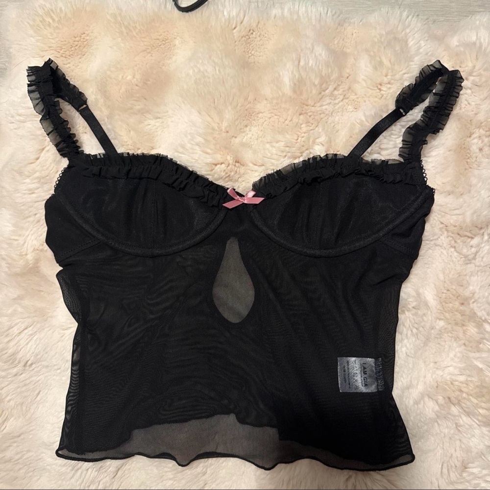 I am Gia mesh top